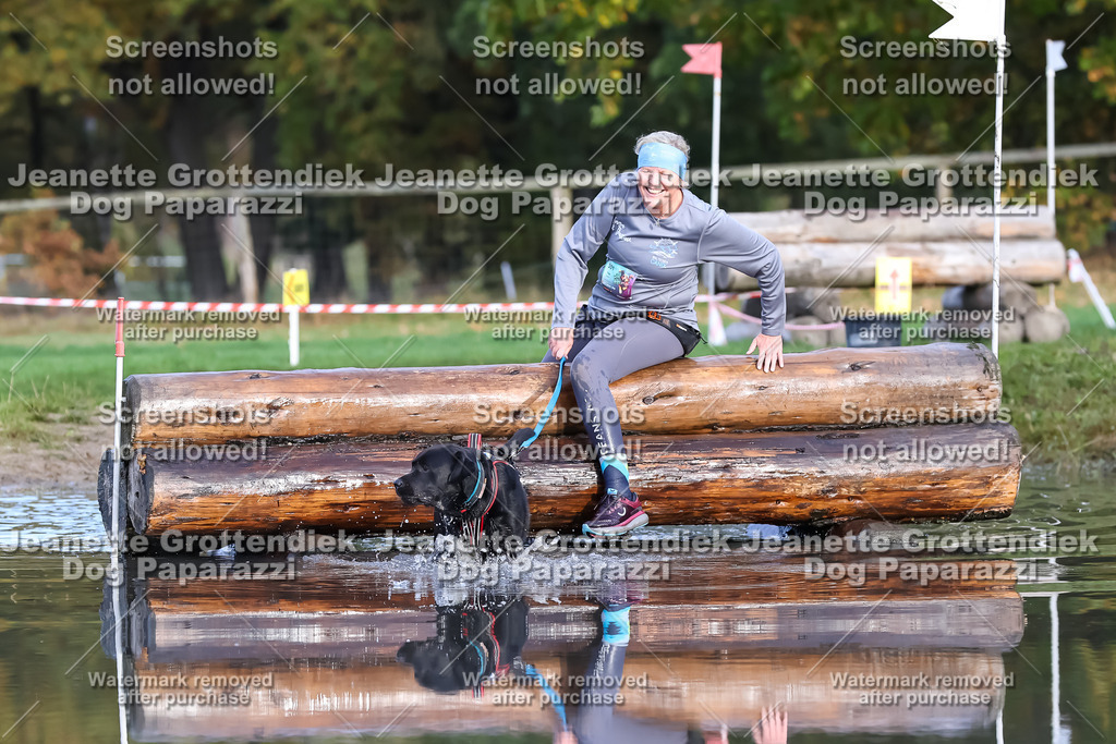 Dog Paparazzi - Strongdog 10-25-6996 | Dog Paparazzi Jeanette Grottendiek Fotografie & Videografie - Realisiert mit Pictrs.com