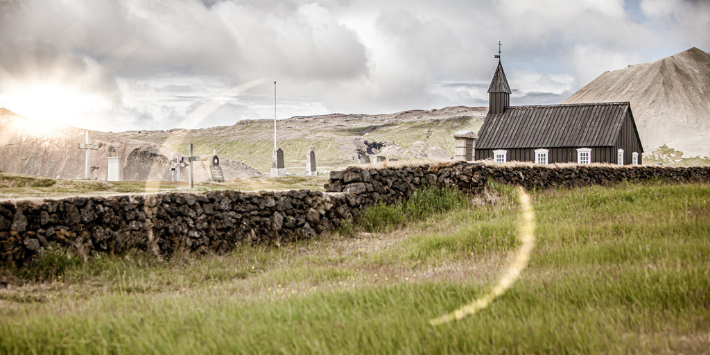 Landschaftsbilder_Landschaftsfotos_Kaufen_Wandbilder_Roman_-Huditsch-Fotografie_004_Island | Exklusiver Webshop für hochwertige Landschaftsfotos aus Kärnten, Österreich und der ganzen Welt.
Landschaftsfotos auf Leinwand, Acrylglas, Aludibond
Wandbilder online kaufen, fürs Zuhause oder als Geschenk zum Geburtstag, Weihnachten und mehr - Realisiert mit Pictrs.com