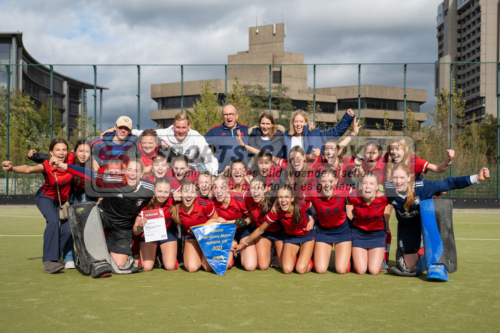 SFE_20231022_0249 | Deutsche Meisterschaft Weibliche U16 Finale Uhlenhorst Mülheim - Düsseldorfer HC am 22.10.2023 in Köln (Düsseldorfer Hockeyclub 1905 e.V.), Photo: Stephan Fehrmann 2023 (Sports-Gallery)