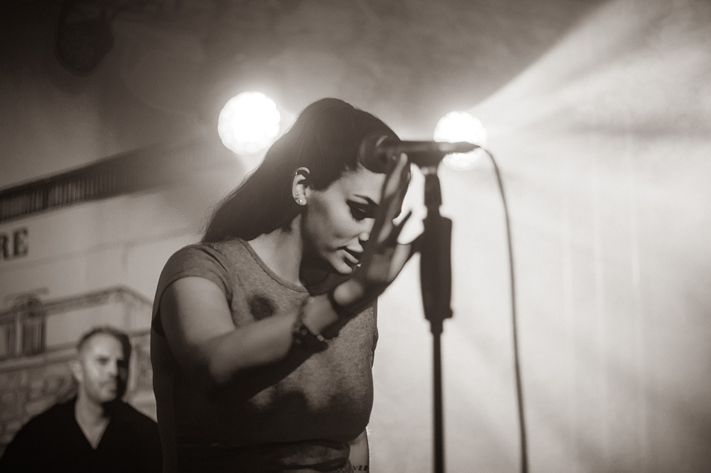 Disco Lounge im Forte Belvedere Leisnig | Disco Lounge mit Helena Forster meets Klazz Brothers im Forte Belvedere Leisnig zum Festival Hallo Leisnig 2022. - Realisiert mit Pictrs.com