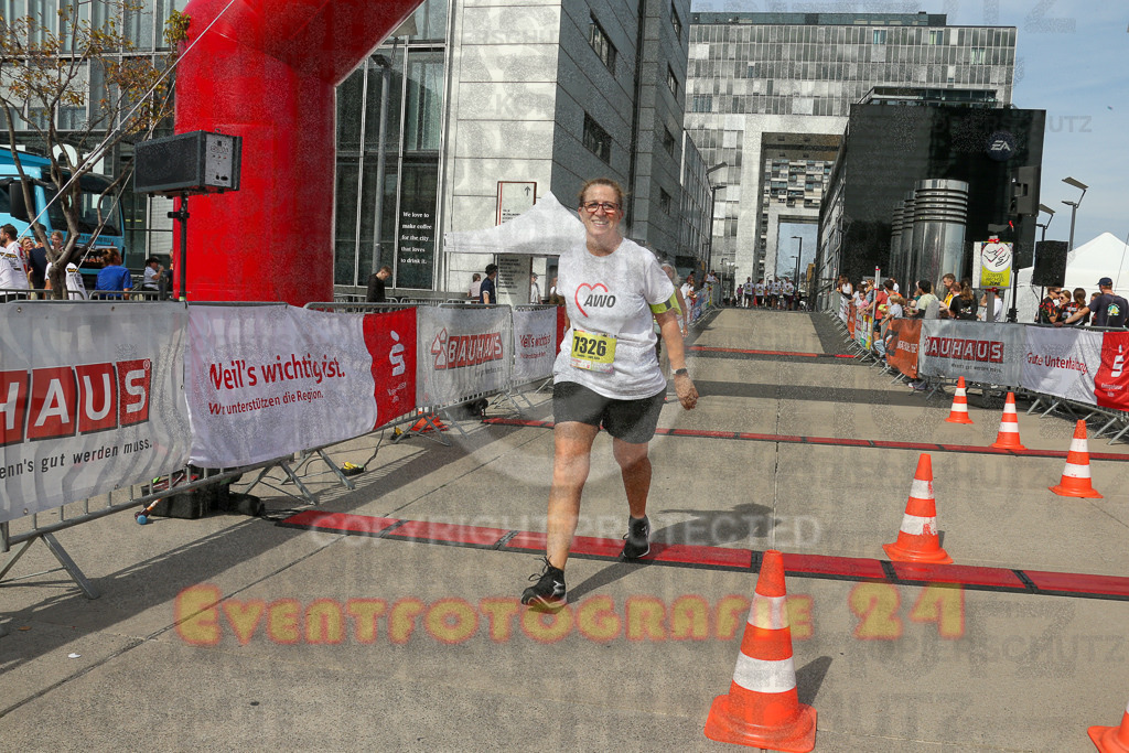 250920_1345_EX1_6575 | Sportfotografie im Rhein-Sieg Kreis, Köln, Bonn, NRW, Rheinland Pfalz, Hessen, etc. Unser Tätigkeitsfeld umfasst den Laufsport vom Volkslauf über den Marathon, Duathlon, Triathon bis zum Ultralauf wie Kölnpfad Ultra oder Schindertrail.