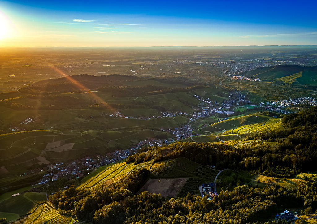 MPI_Sunset_0049 | Sonnenuntergang über Waldulm - Realisiert mit Pictrs.com