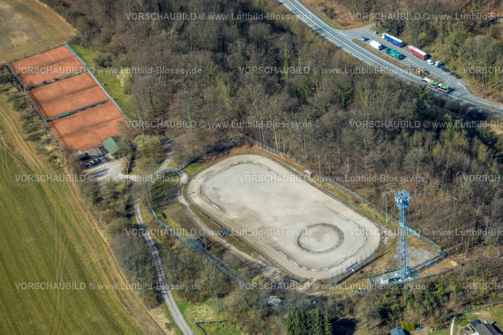 Hagen250303934 | Luftbild, Tennisplätze Hegge des Holthauser Tennisverein e.V. und Sportplatz Holthausen, Hohenlimburg, Hagen, Ruhrgebiet, Nordrhein-Westfalen, Deutschland