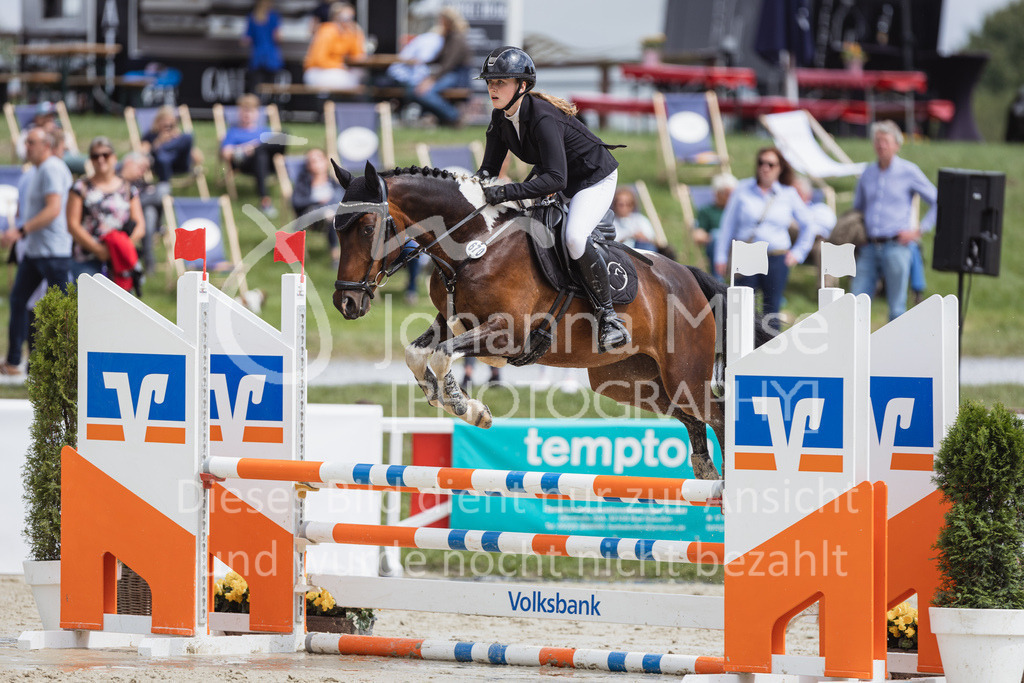230728_BHO_A1-Stil-1-233 | Deine schönsten Turniermomente als professionelle Fotos! Entdecke hochwertige Pferdesport-Fotografie im Online-Shop. Jetzt Fotos finden & bestellen!