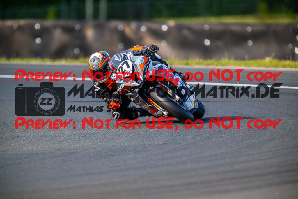 MaZZes_FotoMatrix_220522_3051 | Fotograf Mathias Schmid
Sportfotograf,
Eventfotograf,
Hochzeitsfotograf,
Portraitfotograf