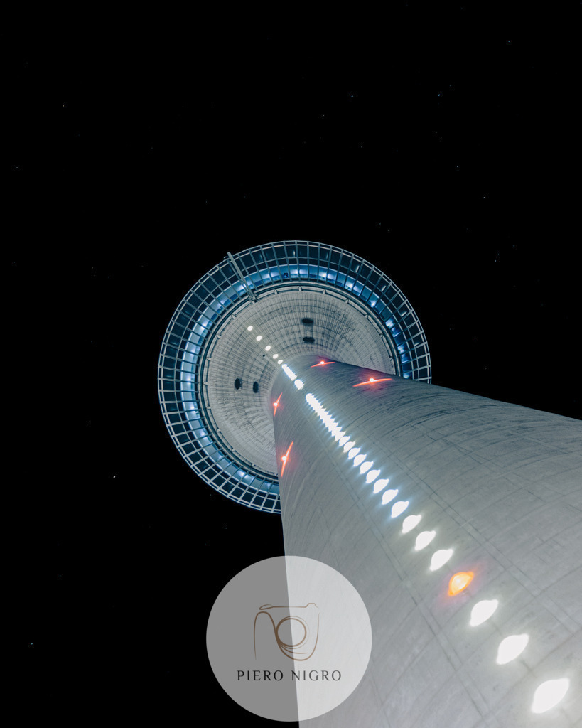 230118_DUS_Medienhafen-IMG_8820 | Galleria Dei Moment - Fotografie D' Arte | Wallart | Fotokunst - Realisiert mit Pictrs.com