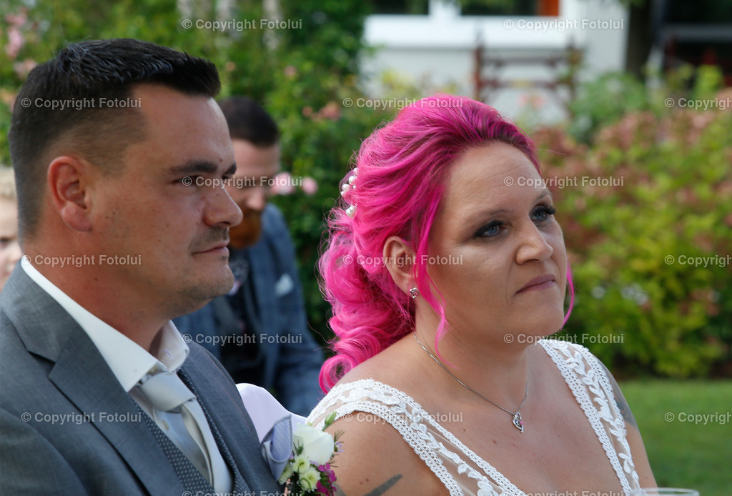 KERSTINFREDYHOCHZEIT_260822_27 | bilder, linz, photo, foto, fussball, sport, fotolui, bundesliga