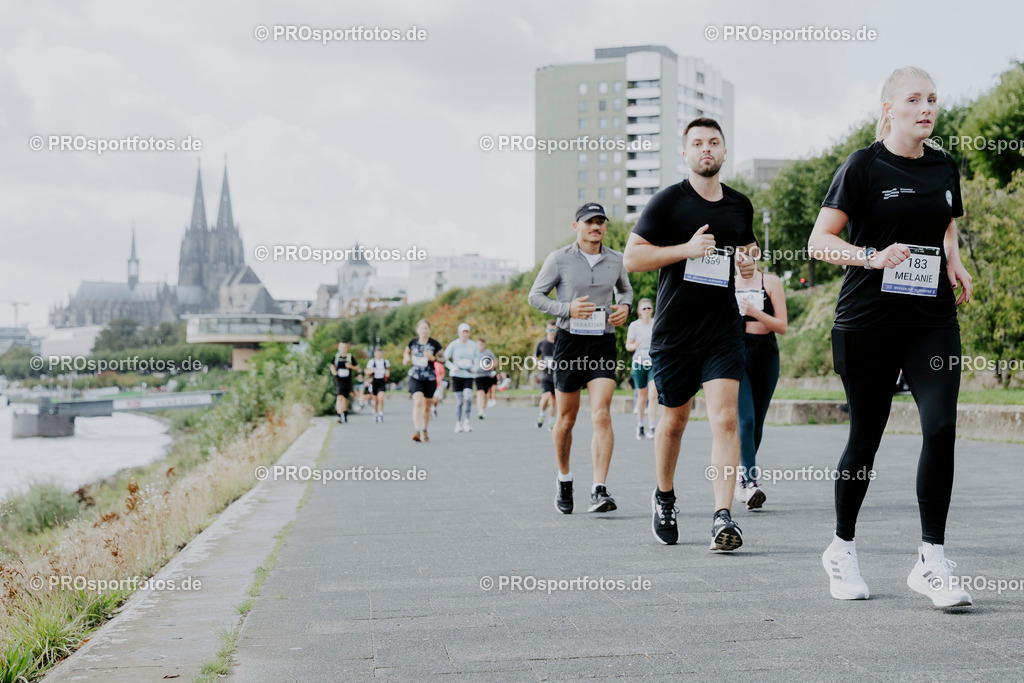 250914_Brückenlauf_JM-94 | Professionelle Fotos Ihrer Laufsportveranstaltung.