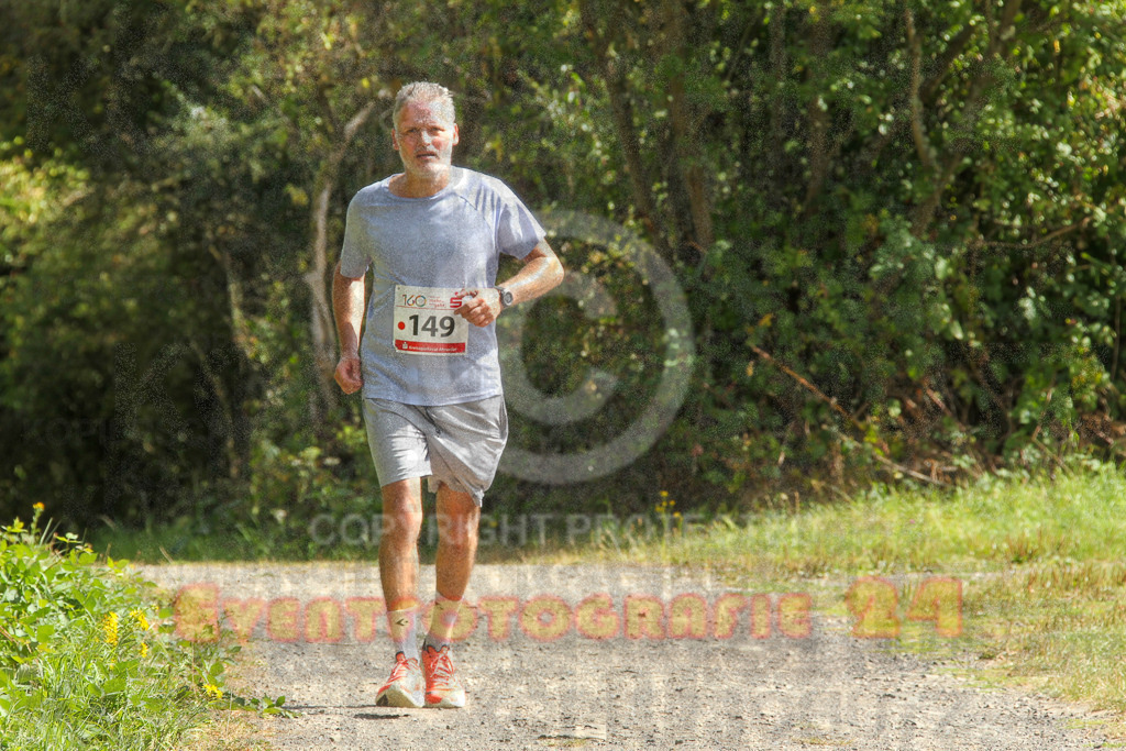 250830_1425_EV4_4378 | Sportfotografie im Rhein-Sieg Kreis, Köln, Bonn, NRW, Rheinland Pfalz, Hessen, etc. Unser Tätigkeitsfeld umfasst den Laufsport vom Volkslauf über den Marathon, Duathlon, Triathon bis zum Ultralauf wie Kölnpfad Ultra oder Schindertrail.