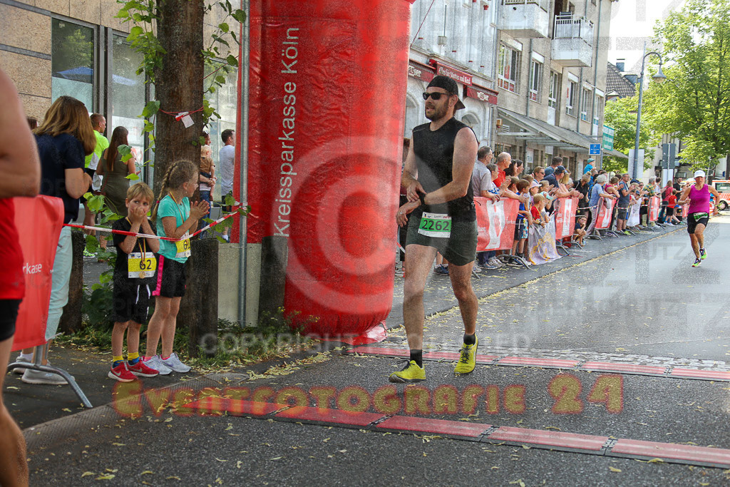 220625_1650_EX1_5133 | Sportfotografie im Rhein-Sieg Kreis, Köln, Bonn, NRW, Rheinland Pfalz, Hessen, etc. Unser Tätigkeitsfeld umfasst den Laufsport vom Volkslauf über den Marathon, Duathlon, Triathon bis zum Ultralauf wie Kölnpfad Ultra oder Schindertrail.