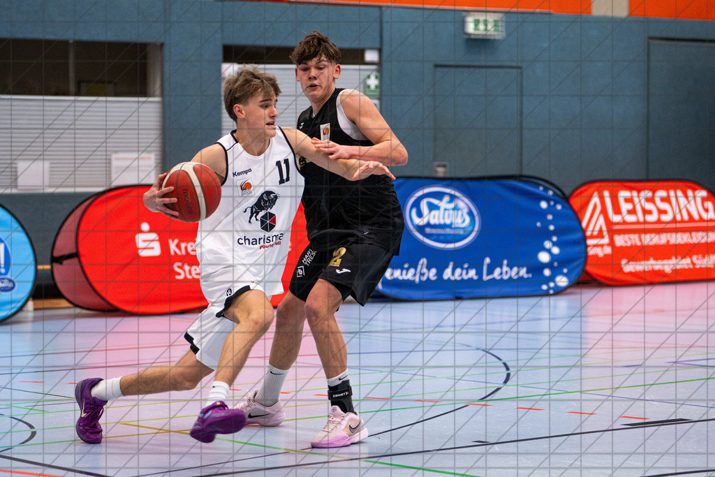 JBBL 24/25 | 26.01.2025 | Charisma Young Bulls vs. Gartenzaun24 Baskets Paderborn | JBBL 24/25 | 26.01.2025 | Charisma Young Bulls vs. Gartenzaun24 Baskets Paderborn - - - - - CREDIT, www.bullenfotos.de, Martin König, Hörner Weg 40, D-49078 Osnabrück, +4917663732967, Nutzung und Weitergabe nur zu den vereinbarten Zwecken. Presseanfragen an Urheber. Alle Rechte beim Urheber. - - - - - - Realisiert mit Pictrs.com