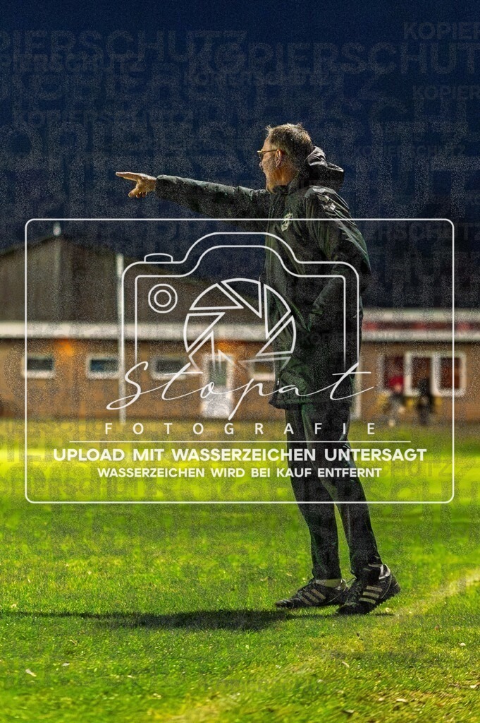 SCTSGF-1013 | Bodo Bosselmann (SC Tewel - Trainer) beim Damen Kreisliga HK/CE Spiel zwischen SG Fulde und SC Tewel auf dem Sportplatz Tewel, Tewel/Neuenkirchen (Simon Paul Stopat) - Realisiert mit Pictrs.com