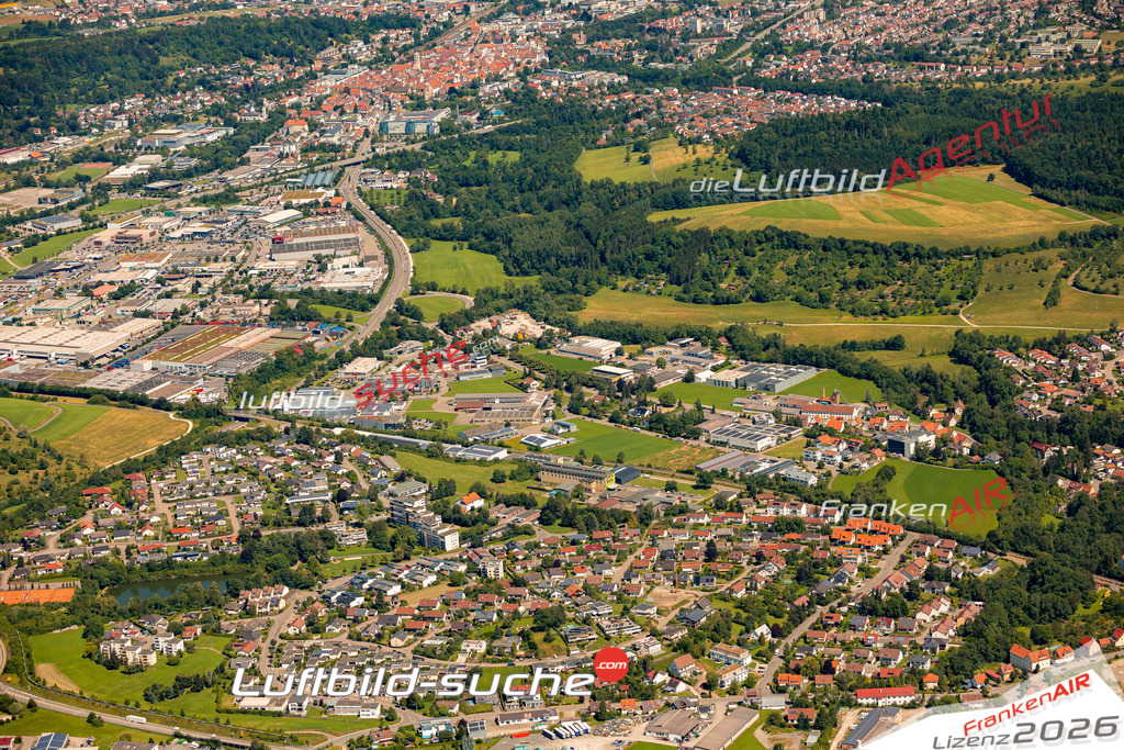 Das Luftbild zeigt : Frommern Balingen - Die Luftaufnahme wurde 2024 vom UL-Flugzeug aus erstellt ( keine Drohne ) - Hochauflösende Luftaufnahme - Für grossformatige Ausdrucke geeignet. Die Geschenkidee !Mit Lizenz und Bildrechte bestellbar