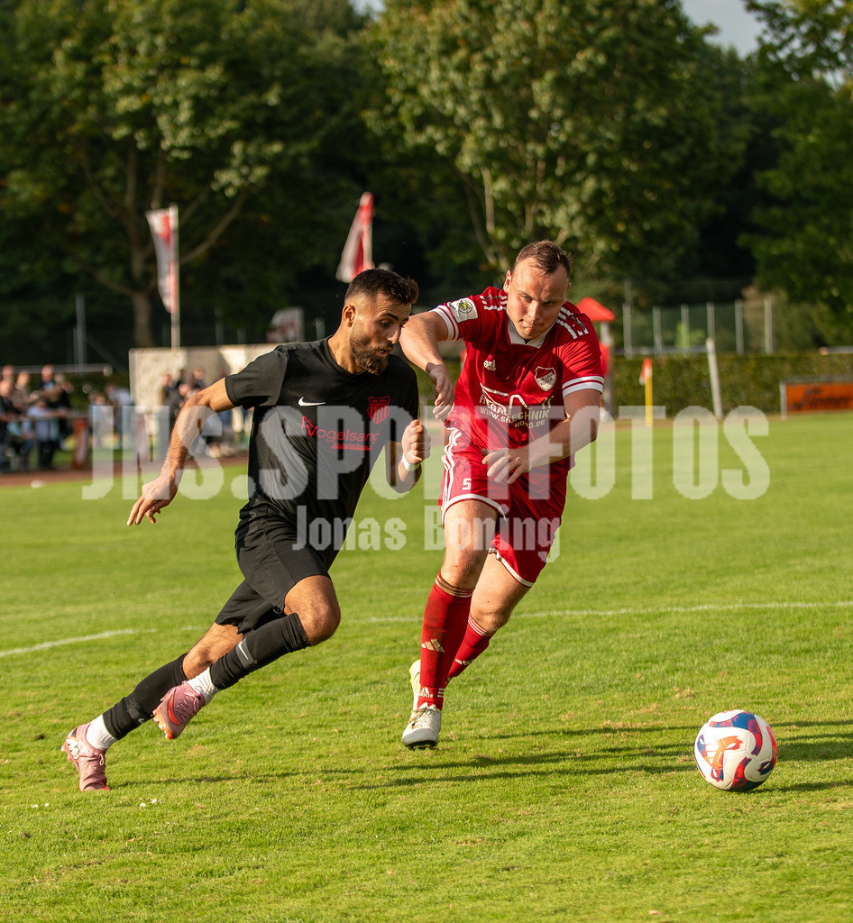 BWL_2914 | jns.sportfotos - Realisiert mit Pictrs.com