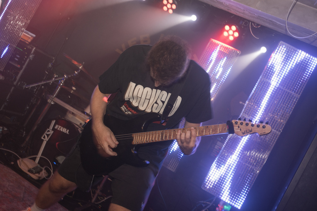 057A3230 | thismomentpictures - Realisiert mit Pictrs.com