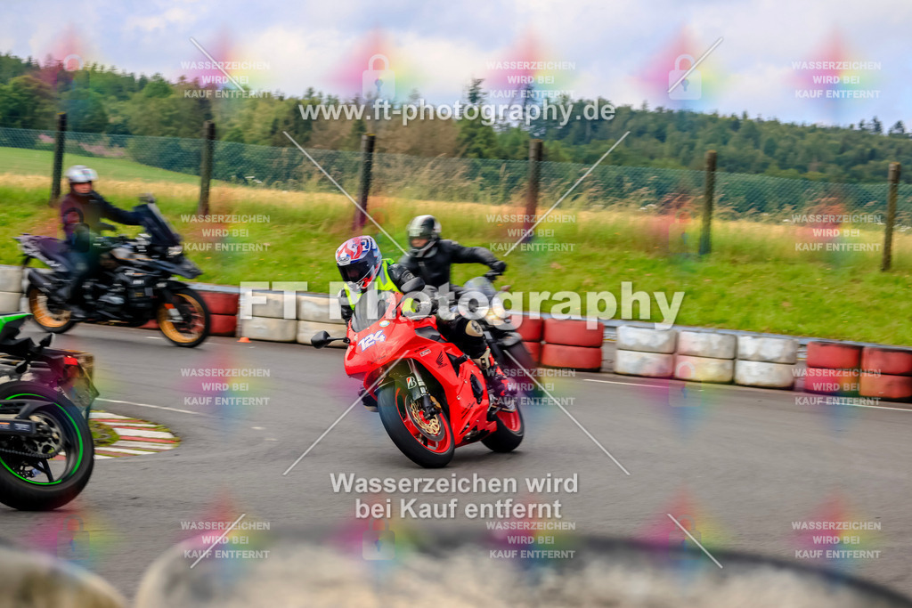 _TCM3284 | Hier findet Ihr Bilder von Touristenfahrten auf der Nürburgring Nordschleife oder von anderen Veranstaltungen die ich besucht habe. Viel Spass beim Durch Schauen 