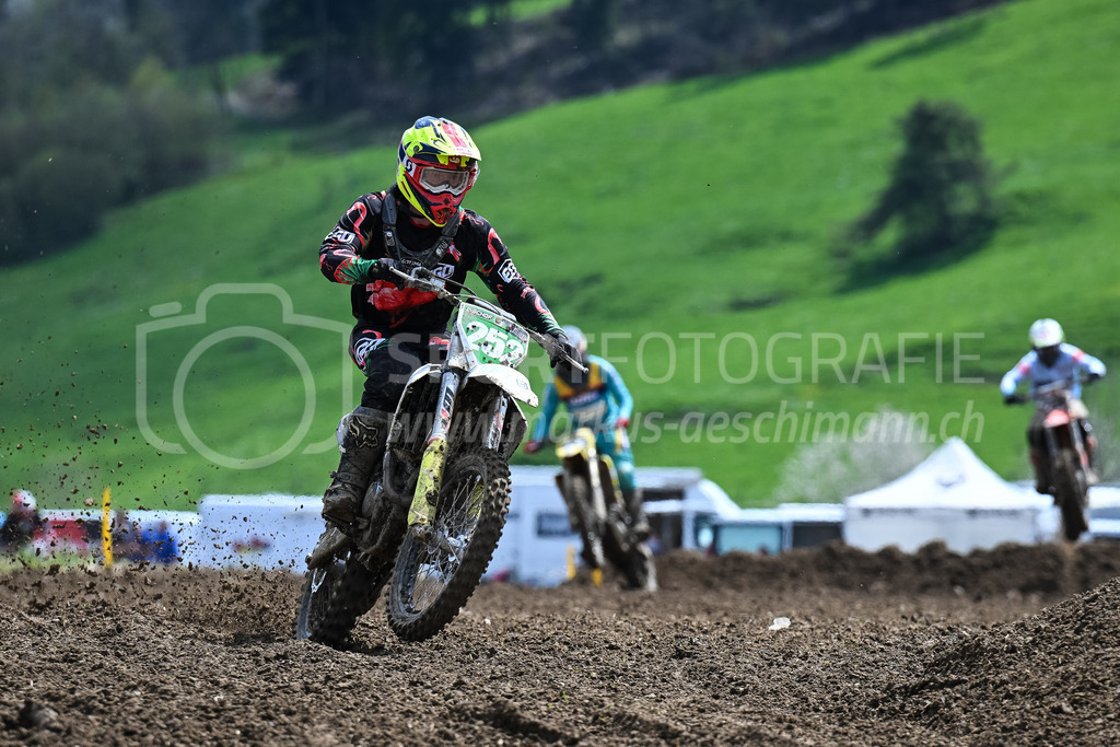 Motocross Schlatt bei Winterthur - 29. April 2023 | #252 Bischof Pascal aus Zuerich (CH) auf Husqvarna in der Kategorie MX2 / TL am Motocross Schlatt bei Winterthur, 29. April 2023.
Instagram: @mx_schlatt | @mc_wila | @sam_schweiz
Bild: Sportfotografie Markus Aeschimann | www.markus-aeschimann.ch - Realisiert mit Pictrs.com
