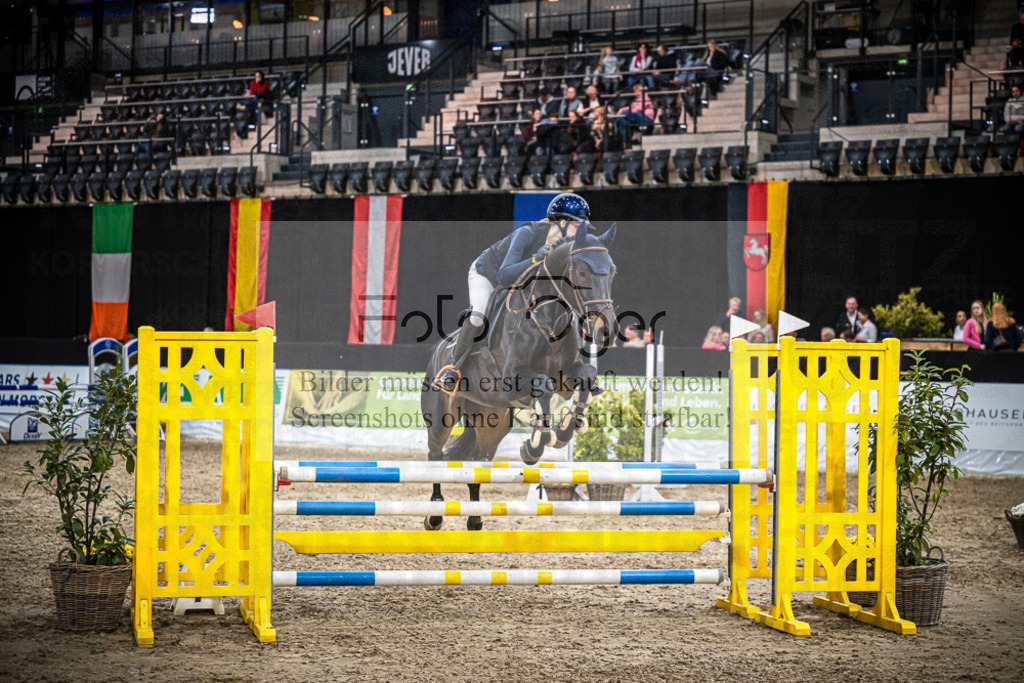 DOS_3179 | Entdecke hochwertige Reitturnierfotos von Foto Oger. Professionell, emotional und authentisch – jetzt Lieblingsmomente im Shop bestellen.Deutschlandweite Turnierfotografie. - Realisiert mit Pictrs.com