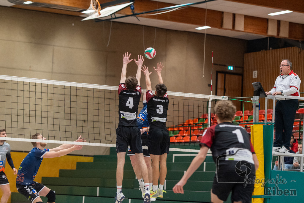 Oldenburger TB-VSG Ammerland | Volleyball Regionalliga; Oldenburger TB-VSG Ammerland am 24.01.2026 in Oldenburg (Sporthalle Haarenesch), Photo: Philip Eiben 2026 - Realisiert mit Pictrs.com