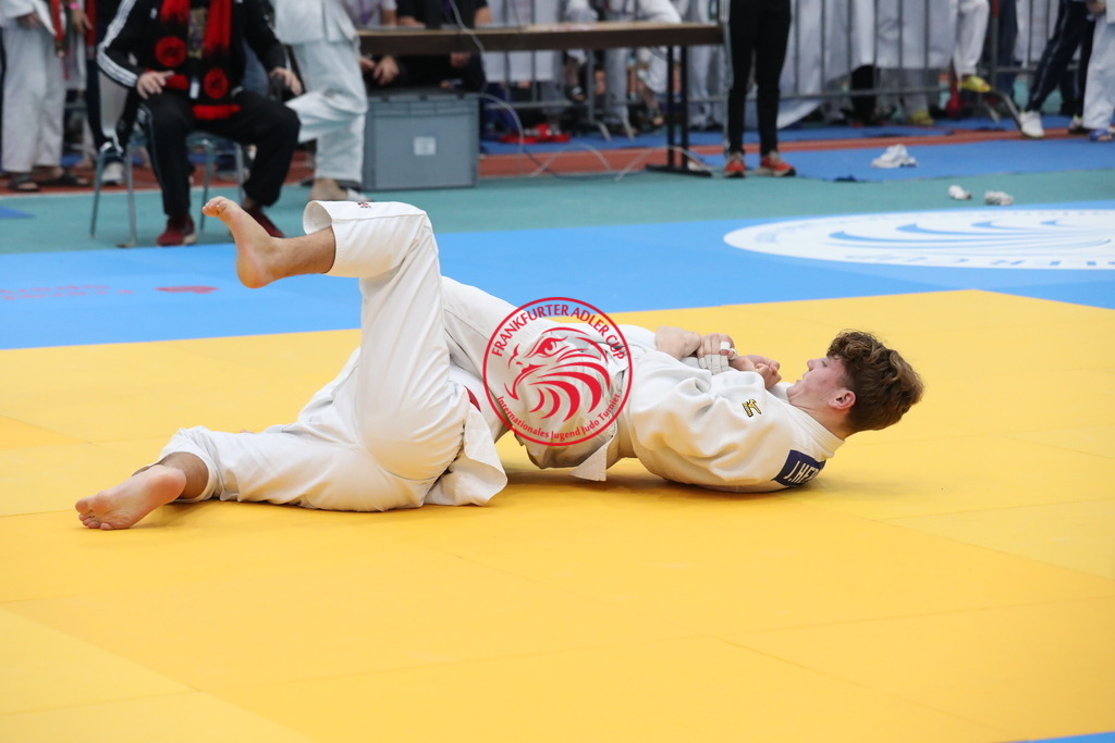 1J7A3433 | Fotos vom Adler Cup - Pictures from Adler Cup

Hier findet Ihr alle Eindrücke und großen Momente der Adler Cup Wochenenden. Here you will find all impressions and great moments of the Adler Cup weekends. - Realisiert mit Pictrs.com