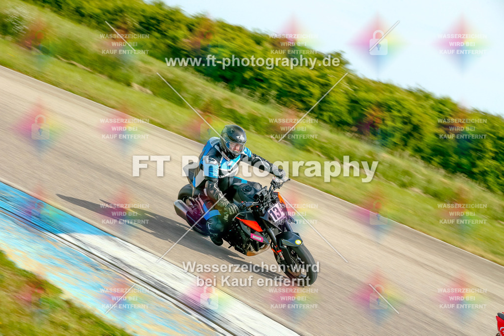 _MOT0816 | Hier findet Ihr Bilder von Touristenfahrten auf der Nürburgring Nordschleife oder von anderen Veranstaltungen die ich besucht habe. Viel Spass beim Durch Schauen 