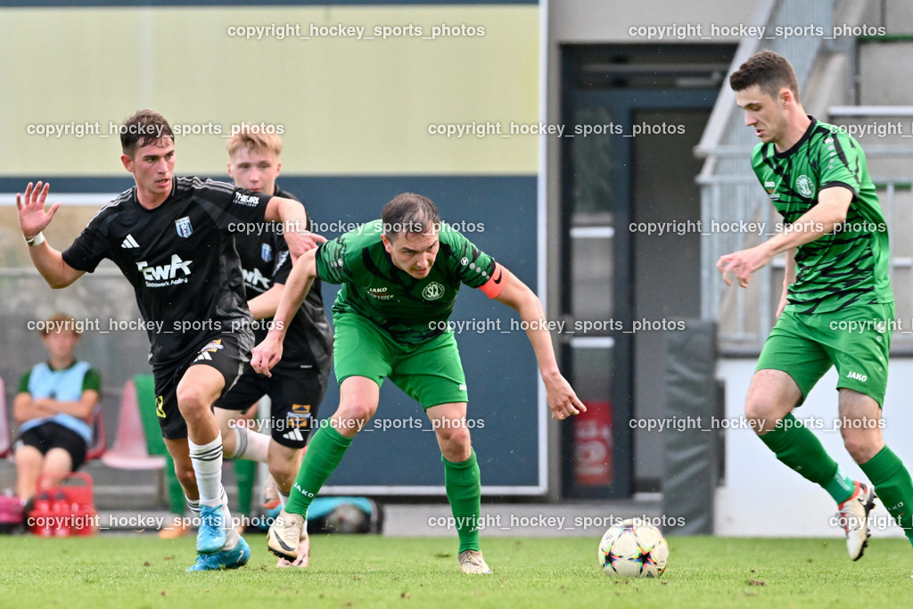 SC Landskron vs. Thal Assling  | #10 Julian Jakob Moser Thal Assling, #8 Philipp Gatti SC Landskron, #13 Christopher Kotz SC Landskron, SC Landskron vs. Thal Assling , SC Landskron vs. Thal Assling  am 09.08.2024 in Villach (Sportanlage Landskron), Austria, (Photo by Bernd Stefan)