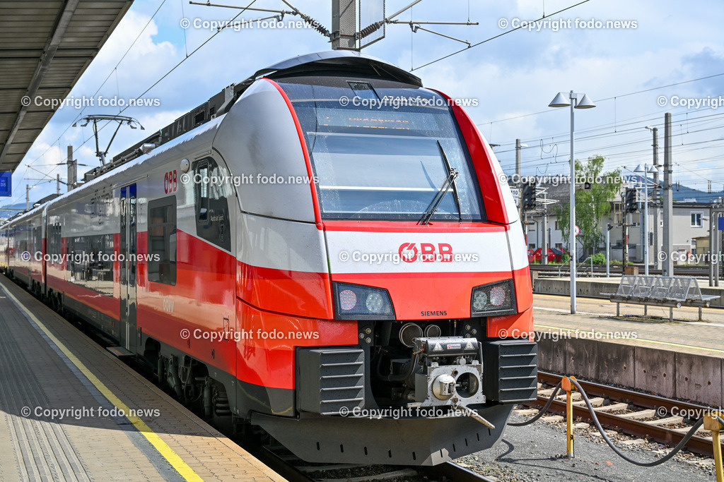 Hauptbahnhof Linz_ Cityjet_ 26.04.2024 | 26.04.2024, Linz, AUT, Hauptbahnhof, im Bild Bahnsteig, Cityjet, Zug, Zuggarnitur, OeBB, Treibwagen