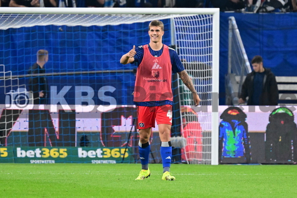 KBS Picture_HSV-FCStPauli_031 | Vuskovic Luka (HSV) ,Sportplatz :  Volksparkstadion,Hamburger Derby, - Realisiert mit Pictrs.com