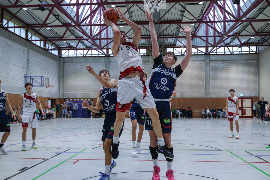 NBBL BAYER GIANTS vs Rostock Seawolves-32 | Fotos von Basketballspielen aus dem Raum NRW fotografiert von Gero Mueller-Laschet und Daniel Schaefer - Realisiert mit Pictrs.com