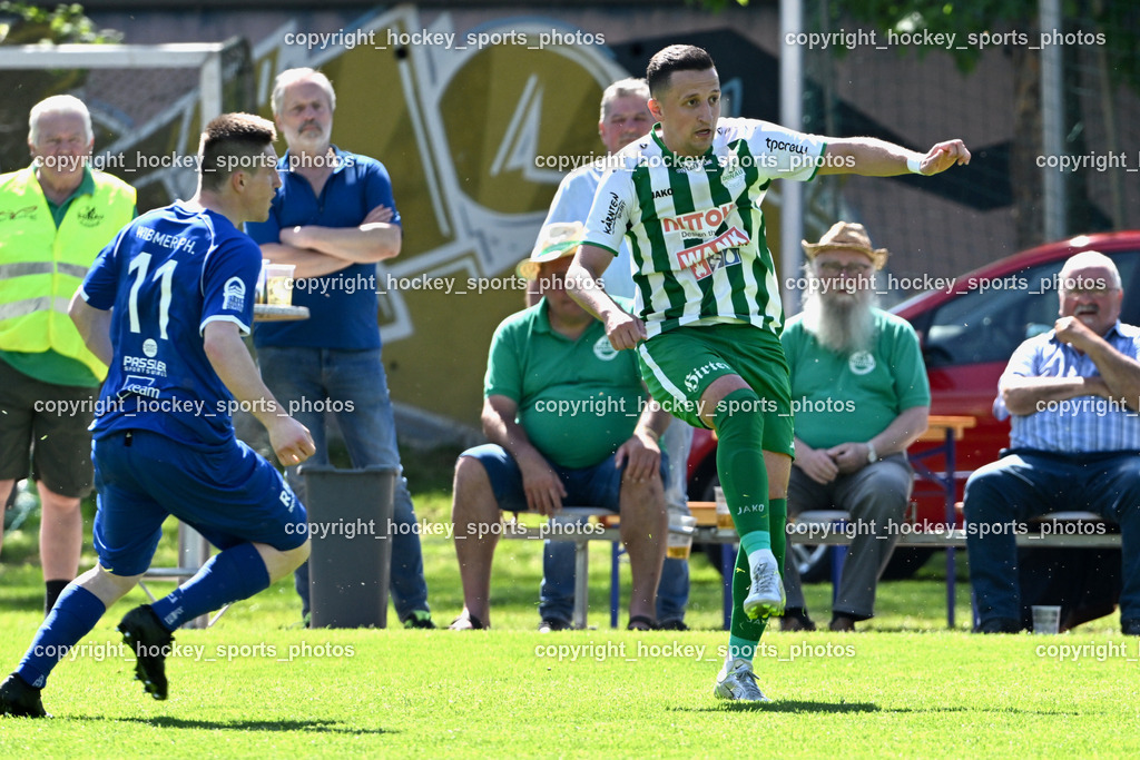 SV Donau vs. Union Matrei | #11 Philipp Wibmer Union Matrei, #7 Enes Brdjanovic SV Donau,  SV Donau vs. Union Matrei, SV Donau vs. Union Matrei am 03.05.2026 in Klagenfurt (Sportplatz Donau), Austria, (Photo by Bernd Stefan)
