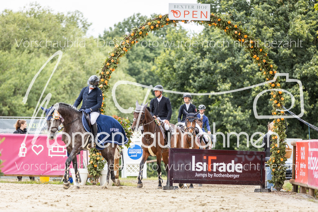 BHO-2PhSpr-M-5-2423 | MomenTaufnahmen Pferdesportfotos