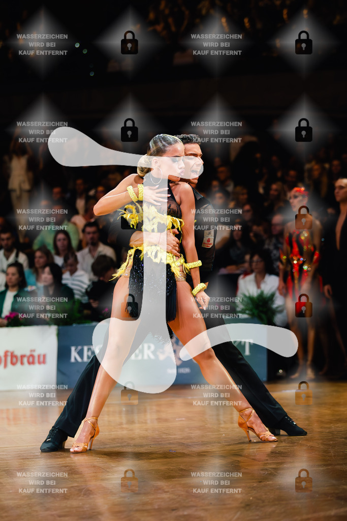 GOC 2025 - WDSF GrandSlam Latin 27-28th (152) Vladyslav Tsykhanovskyi _ Veronika Tsikhanovska (Germany)-2025-08-23-2855 | Webshop for digital downloads and prints of dance sport, event & show photographer Julian Link - Realisiert mit Pictrs.com