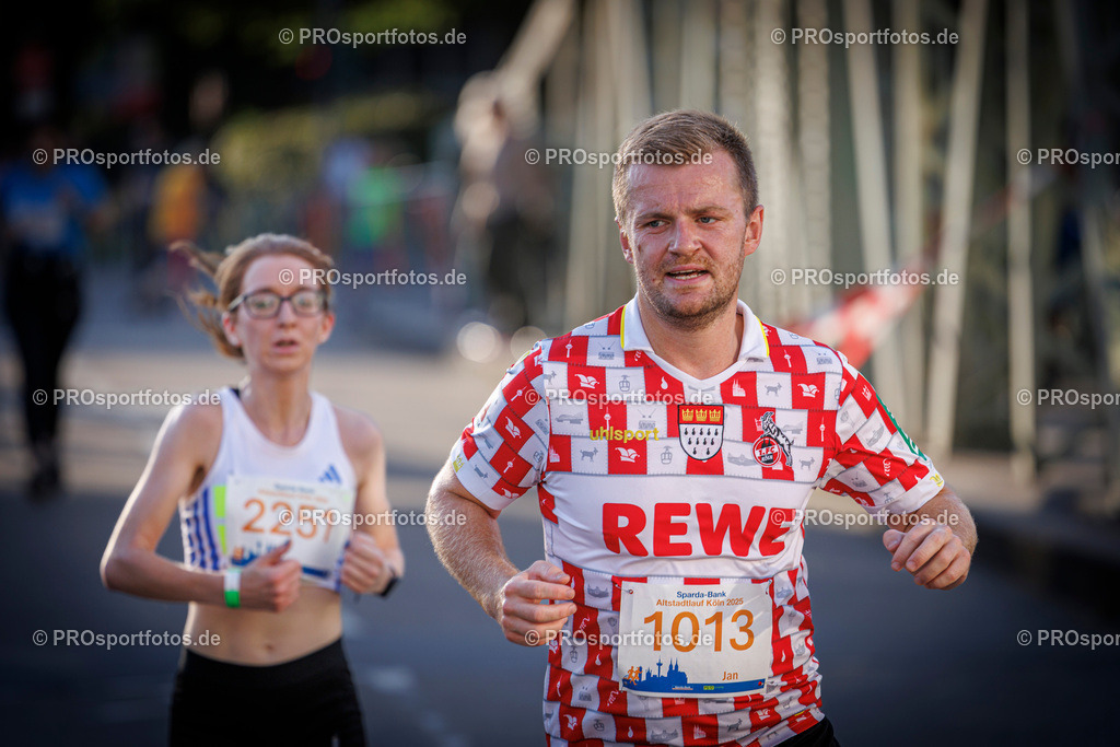 Sparda-Bank Altstadtlauf Köln; Köln, 15.08.2025 | Impressionen vom Sparda-Bank Altstadtlauf Köln am 15.08.2025 in Köln (Nordrhein-Westfalen). 