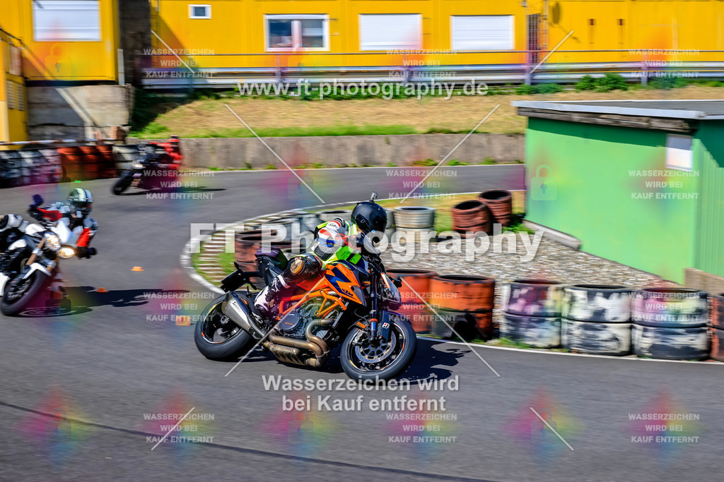 _OTO3892 | Hier findet Ihr Bilder von Touristenfahrten auf der Nürburgring Nordschleife oder von anderen Veranstaltungen die ich besucht habe. Viel Spass beim Durch Schauen 