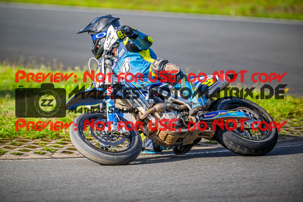 MaZZes_FotoMatrix_230813_2402 | S2