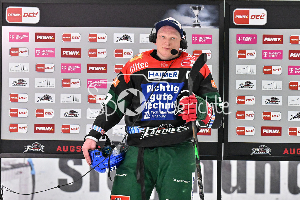 Augsburger Panther - Adler Mannheim | nach der Partie bei MagentaSport zum Interview Denis REUL (Augsburger Panther #29) / Freisteller / Einzelfoto / DEL: Augsburger Panther - Adler Mannheim, Curt Frenzel Stadion am 16.02.2025
