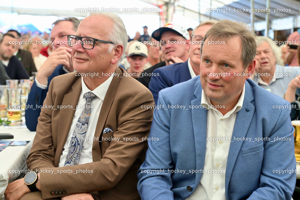 Empfang Daniel Tschofenig | Landtagspräsident Kärnten Reinhart Rohr, Bürgermeister Hohenthurn Michael Schnabl, Empfang Daniel Tschofenig, Empfang Daniel Tschofenig am 10.05.2025 in Hohenthurn (Mehrzweckhaus Hohenthuurn), Austria, (Photo by Bernd Stefan)