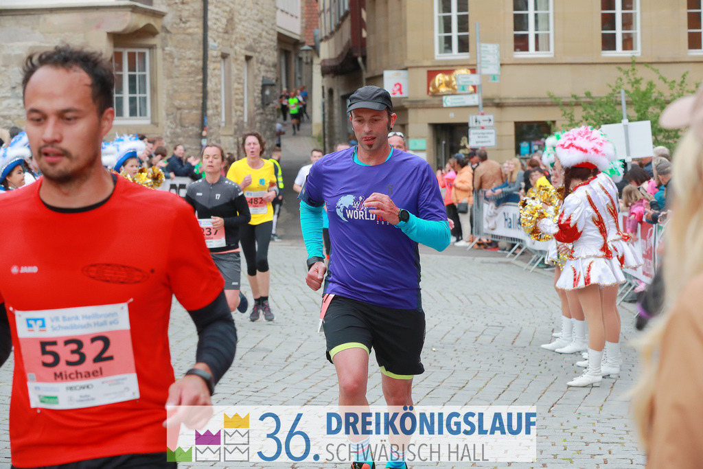 VR Bank Hauptlauf 10km | 3königslauf 2022 VR Bank Hauptlauf - Realisiert mit Pictrs.com