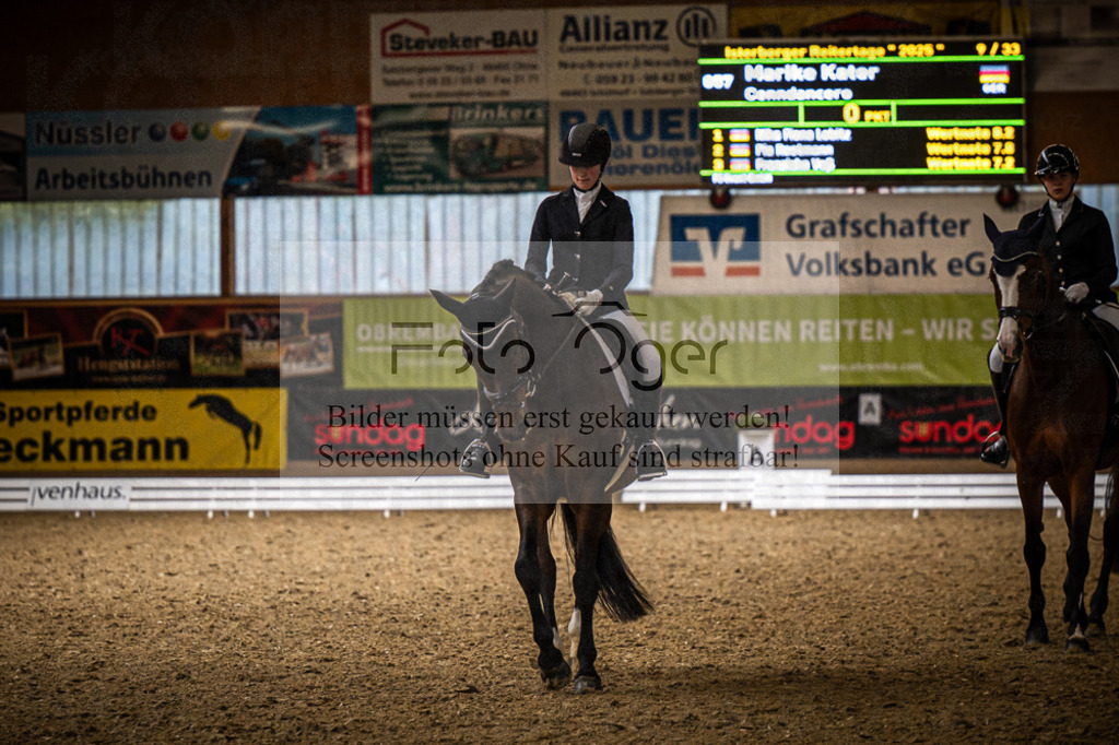 DOS_1279 | Entdecke hochwertige Reitturnierfotos von Foto Oger. Professionell, emotional und authentisch – jetzt Lieblingsmomente im Shop bestellen.Deutschlandweite Turnierfotografie. - Realisiert mit Pictrs.com