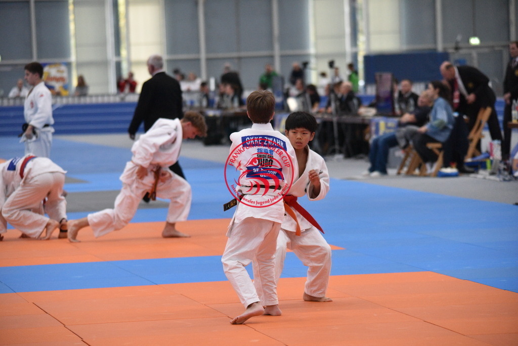 PJL_7018 | Fotos vom Adler Cup - Pictures from Adler Cup

Hier findet Ihr alle Eindrücke und großen Momente der Adler Cup Wochenenden. Here you will find all impressions and great moments of the Adler Cup weekends. - Realisiert mit Pictrs.com