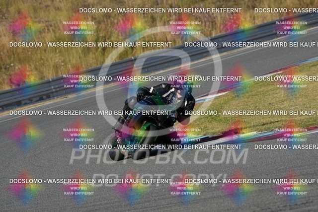 2024_07_30_PBK_23596 | Sportfotografie; SlowMotion; Video; Rennstrecke; Hafeneger; Speer; Racing; RSE; BMW; CBO; Trackday; Motorsportarena; Hockenheimring; Brno; Most; Barcelona; Valencia