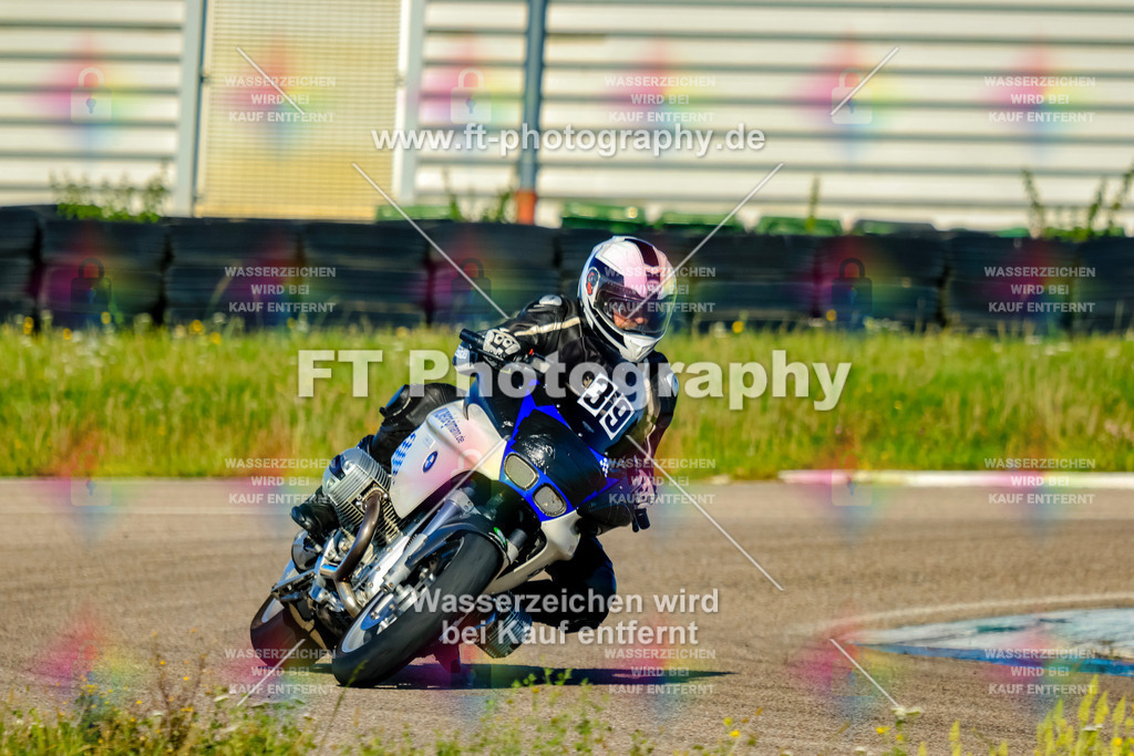 039-1453 | Hier findet Ihr Bilder von Touristenfahrten auf der Nürburgring Nordschleife oder von anderen Veranstaltungen die ich besucht habe. Viel Spass beim Durch Schauen 