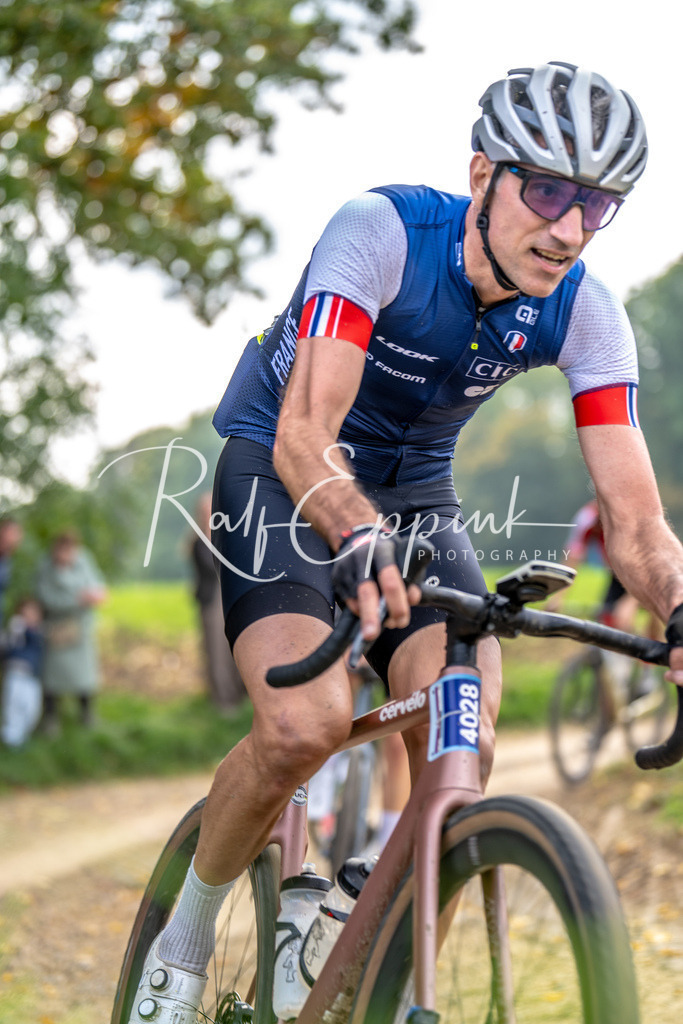 Ralf Eppink Photography 20251012_DSC03518 | Sportfotografie, Eventfotografie, Porträtfotografie, Radsport Fotograf, Triathlon Fotograf, Düsseldorf Fotograf, Köln Fotograf, Actionfotografie, Teamfotografie, Peoplefotografie, Business Portraits, Veranstaltungsfotografie, Reportagefotografie - Realisiert mit Pictrs.com
