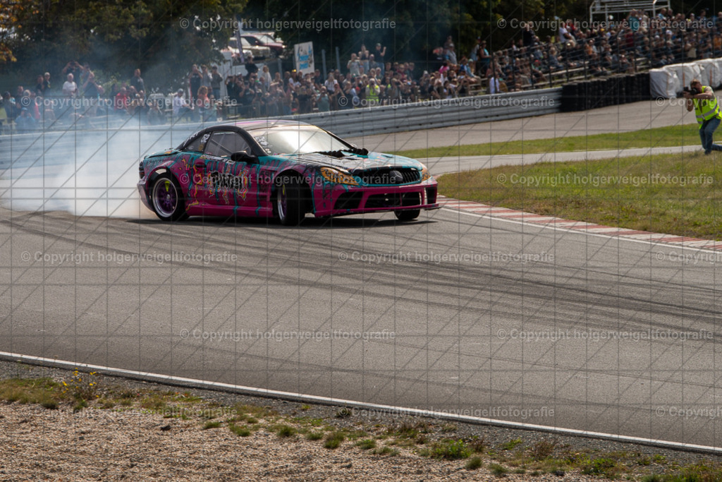 20250907113417D75_6731 | Bitte beachten!!!
Alle Fotos dieser Galerie sind nur grundbearbeitet. Im Falle eines Verkaufs, werde ich die Fotots noch mit dem nötigen Feinschliff versehen. - Realisiert mit Pictrs.com