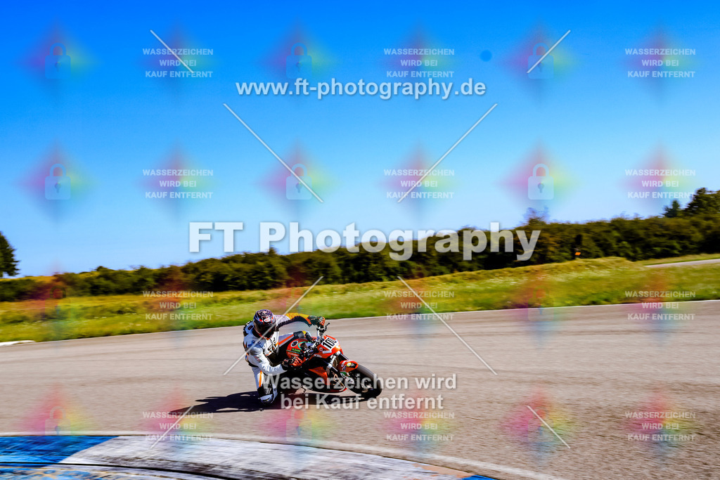 _TOU2520 | Hier findet Ihr Bilder von Touristenfahrten auf der Nürburgring Nordschleife oder von anderen Veranstaltungen die ich besucht habe. Viel Spass beim Durch Schauen 