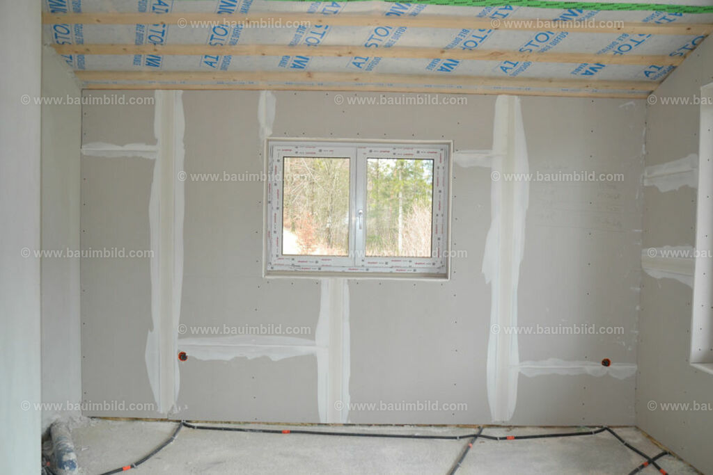 bib-lg18-putzarbeiten-0175 | Nach LV-Leistungsgruppen sortierte Detailfotos über den Bau eines Hauses. Alle Hausbau-Bilder direkt vom Urheber und Autor der Website Haus-Selber-Bauen.com