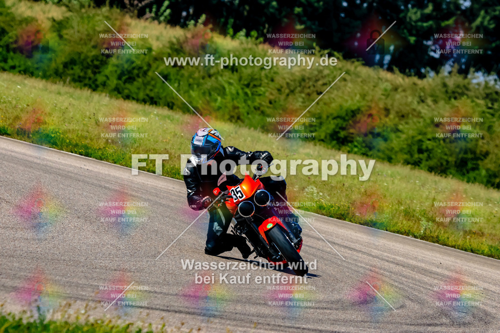 035-3689 | Hier findet Ihr Bilder von Touristenfahrten auf der Nürburgring Nordschleife oder von anderen Veranstaltungen die ich besucht habe. Viel Spass beim Durch Schauen 