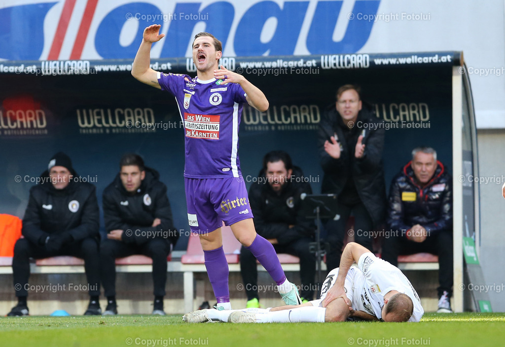A_LUI_121123_01 | SPORT,FUSSBALL,ADMIRAL BUNDESLIGA AUSTRIA KLAGENFURT-STURM GRAZ 12.11.2023IM BILD: JON STANKOVIC (STURM GRAZ ) UND TURGAY GEMICIBASI (KLAGENGURT)FOTO: FOTOLUI