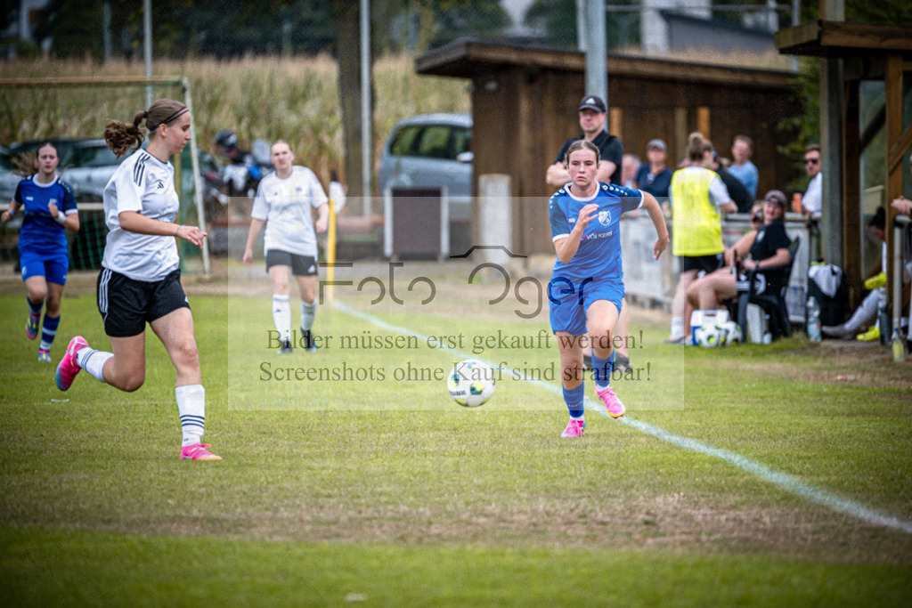 SG Bohmte/Ostercappeln/Schwagstorf - SV Harderberg - Frauen Bezirkpokal | Frauen Bezirkpokal · 1. Damen - 1. Damen · Sportplatz - Realisiert mit Pictrs.com