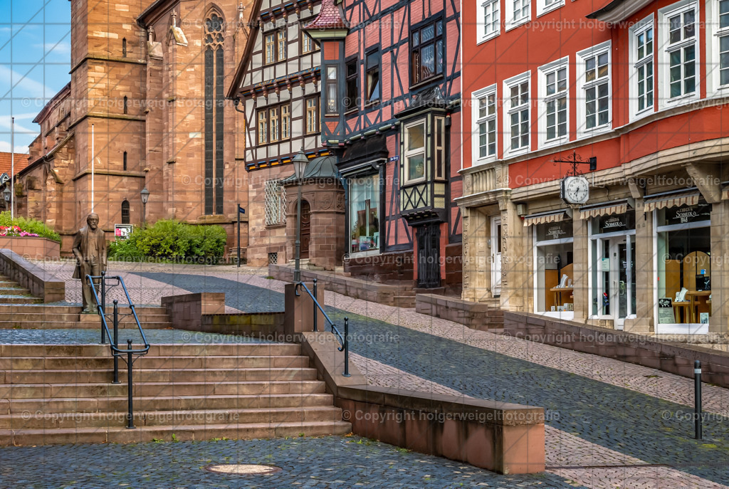 Am Berge | Kaufen sie online außergewöhnliche Fotografien auf Leinwand Acrylglas Fotoprint Aludibond von holgerweigeltfotografie - Realisiert mit Pictrs.com